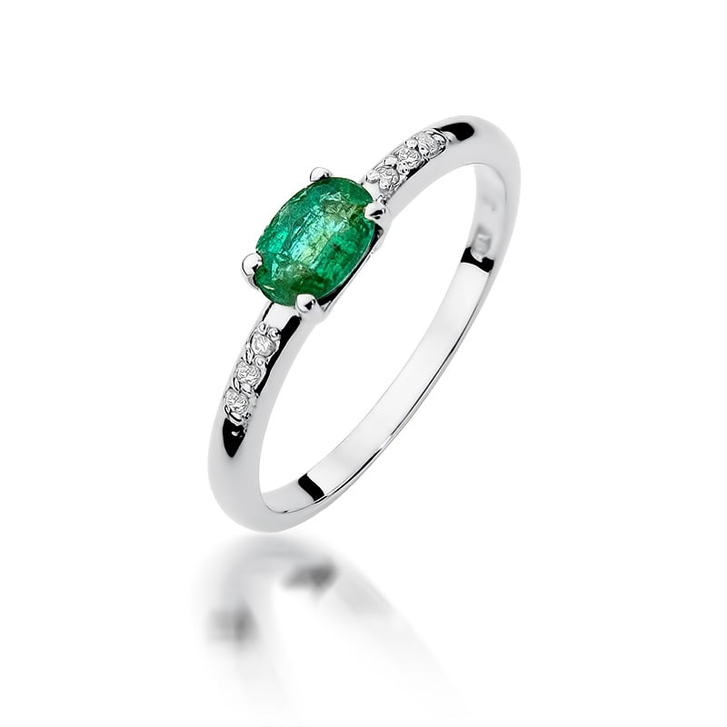 Ring Elvira aus Gold mit Smaragd und 6 Diamanten