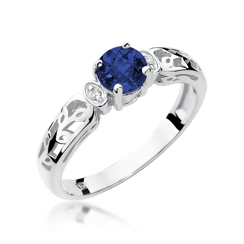 Anillo Cassiopea en Oro con Zafiro y 2 Diamantes