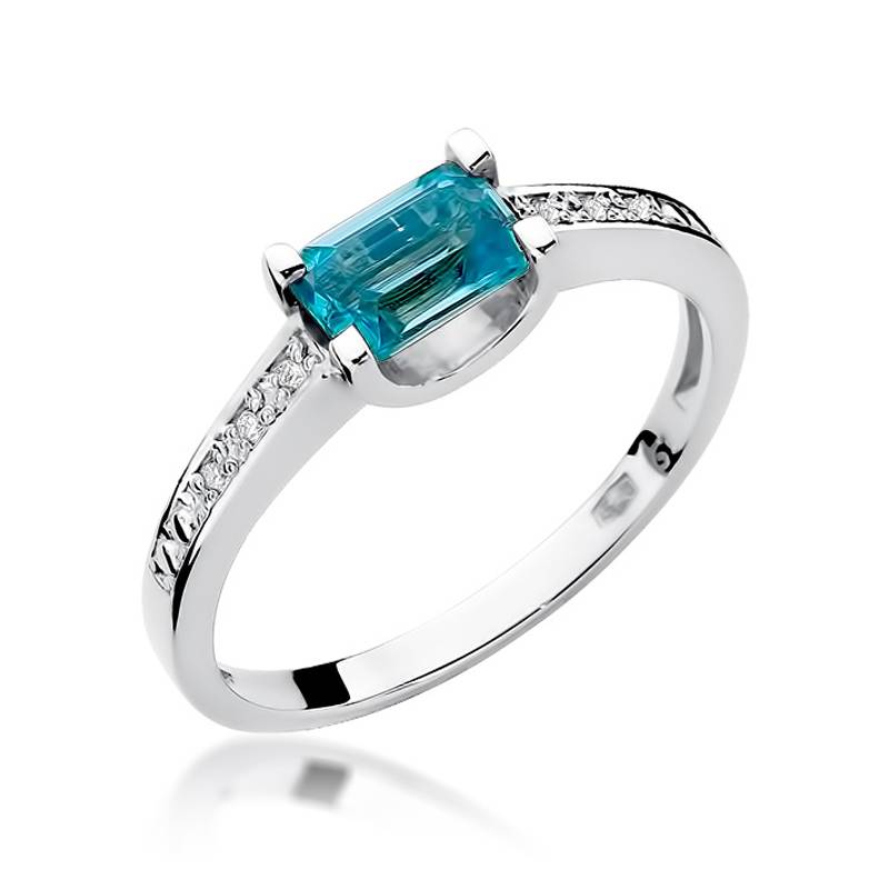 Mistral Ring in Gold with Topaz and 6 Diamonds