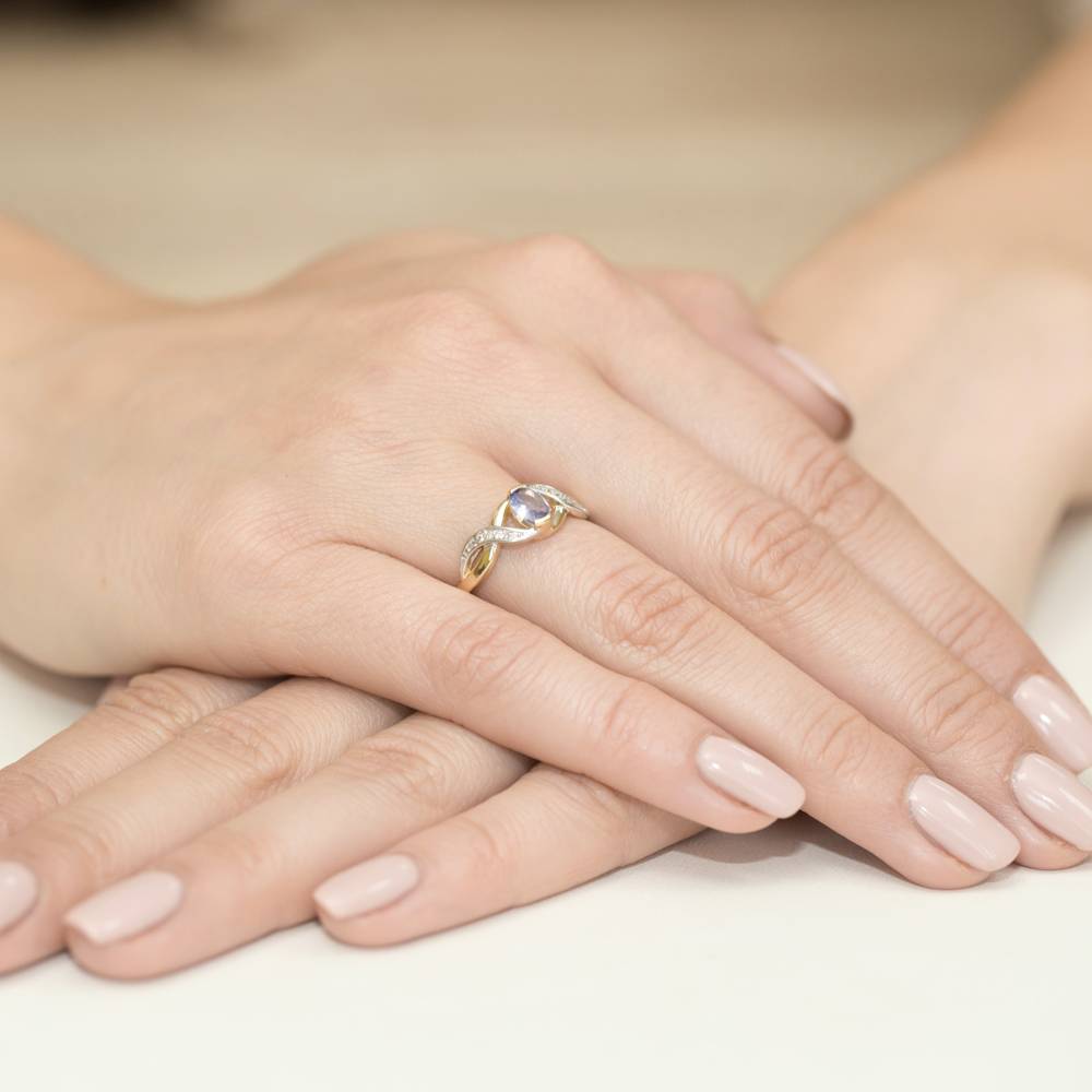 Anello Nora in Oro Bicolore con Tanzanite e 10 Diamanti