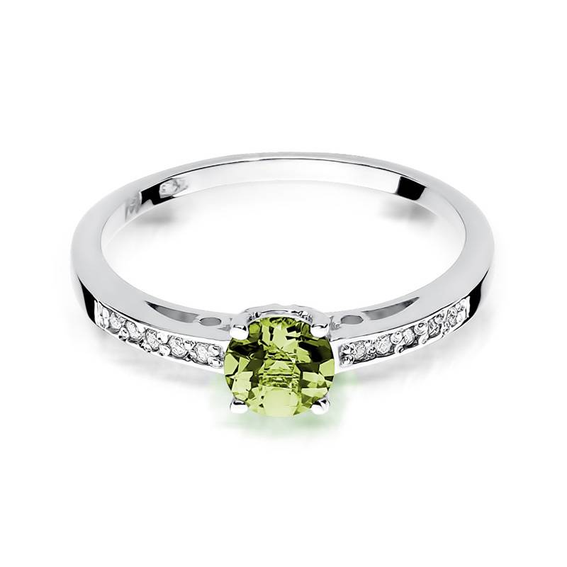 Olya Ring in Gold with Peridot and 10 Diamonds