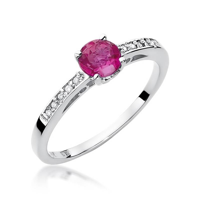 Nolya Ring in Gold with Ruby and 10 Diamonds