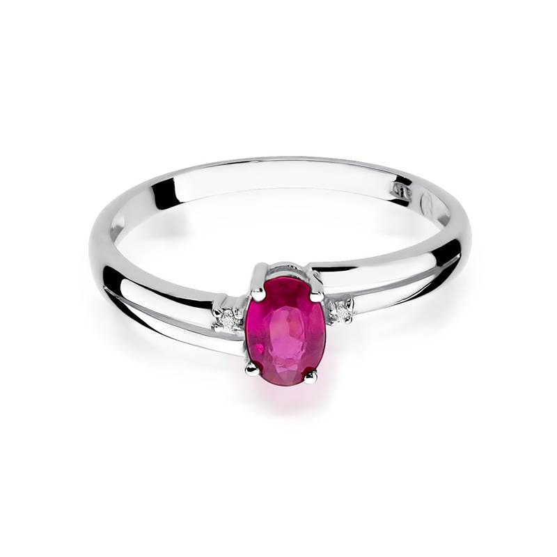 Kira Ring in Gold with Ruby and 2 Diamonds