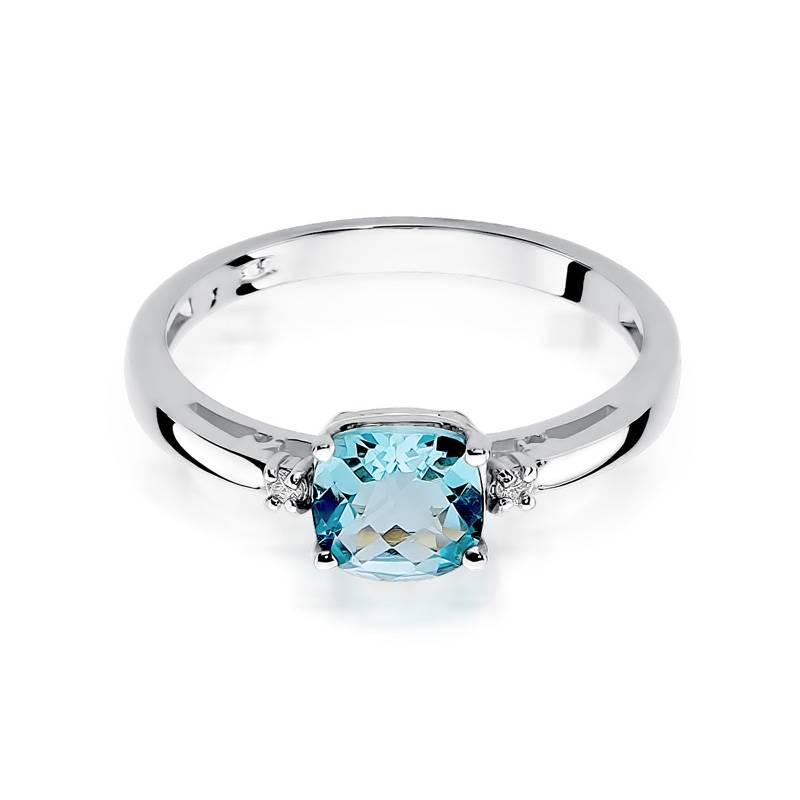 Coralia Ring in Gold with Topaz and 2 Diamonds
