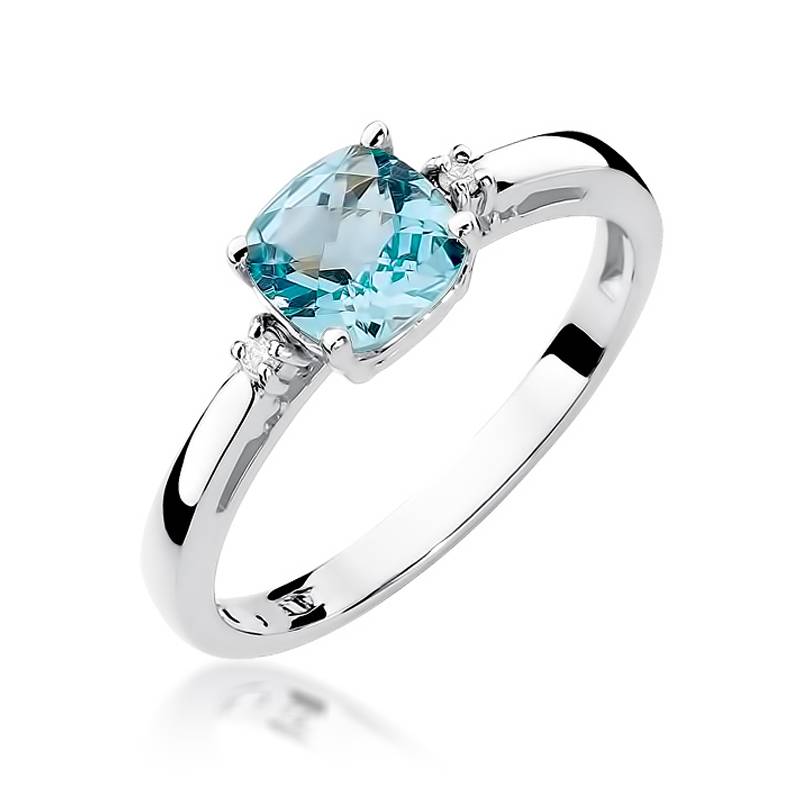 Coralia Ring in Gold with Topaz and 2 Diamonds