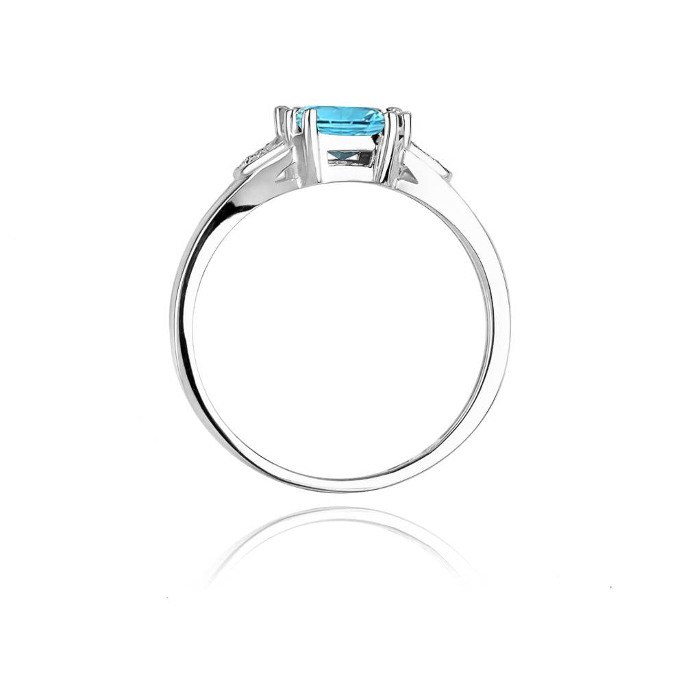 Auralis Ring in Gold with Topaz and 2 Diamonds