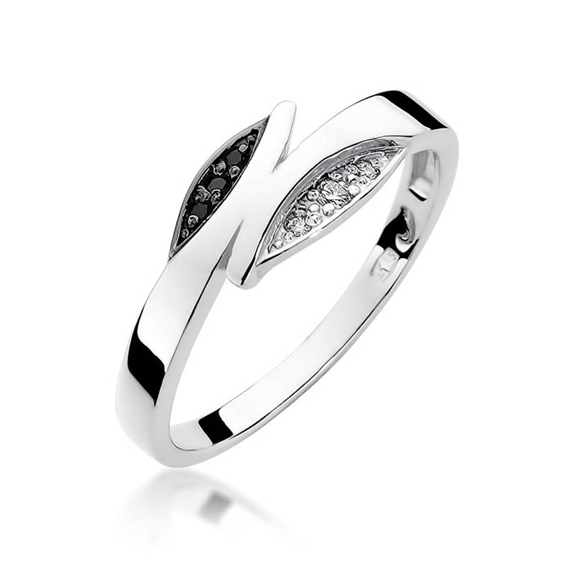Bague Foil en Or avec 3 diamants Noirs et 3 Diamants Blancs