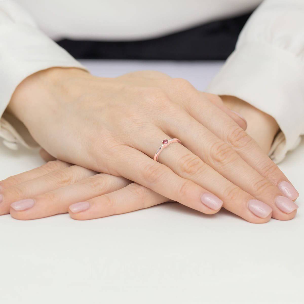 Bague Dafne en Or Rose avec Rubis et Diamants