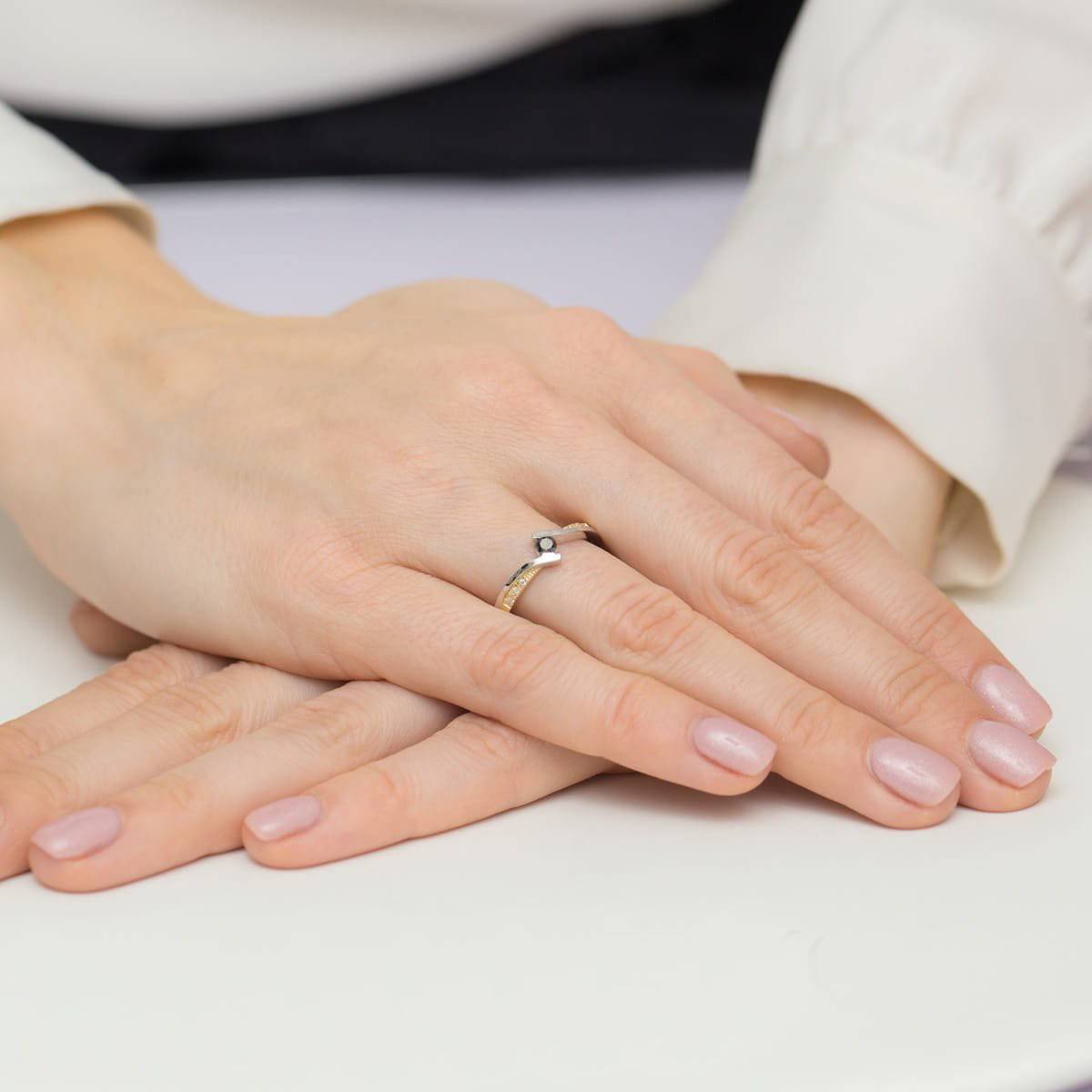 Bague Amélie en Or Rose avec Diamant Noir