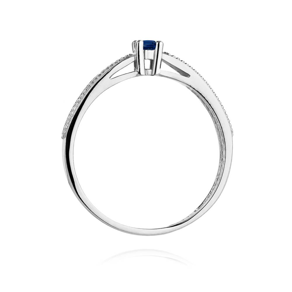 Bague en or avec saphir 0,15 ct et 18 diamants 0,09 ct