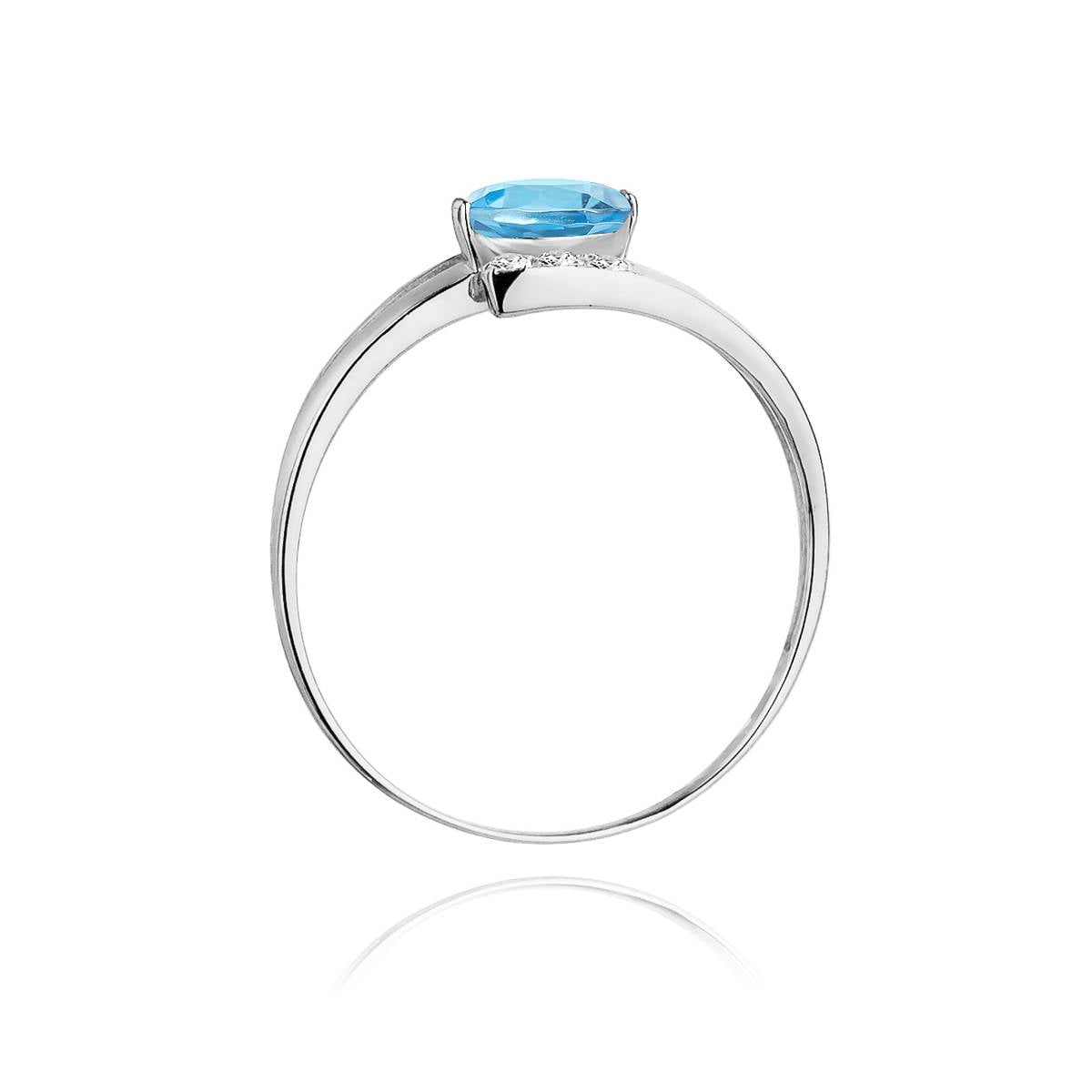 Clarissa Ring in Gold with Topaz and 6 Diamonds