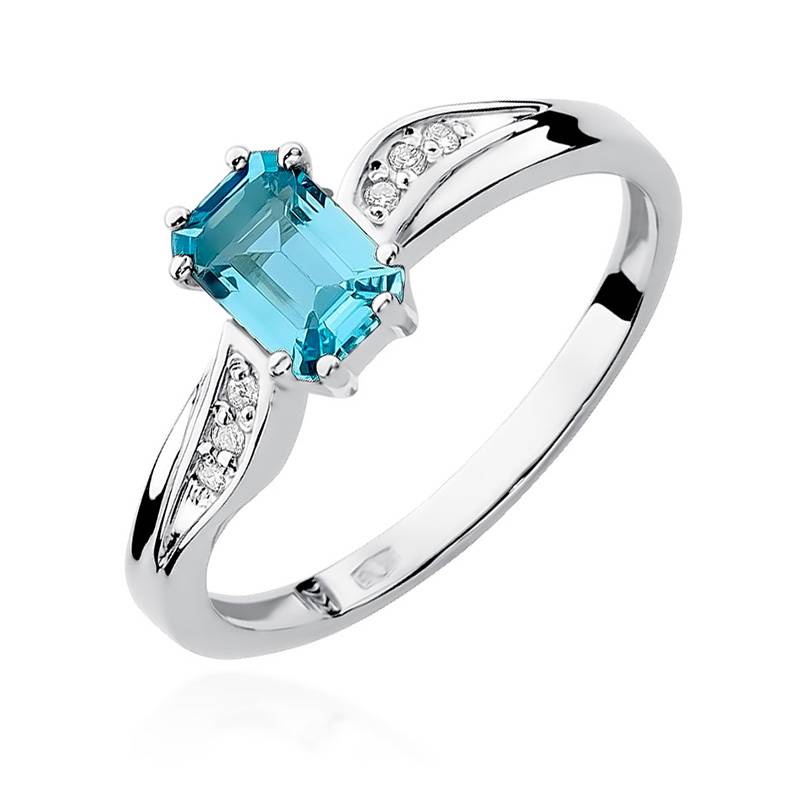 Bague en or avec topaze 0,65 ct et 6 diamants 0,03 ct