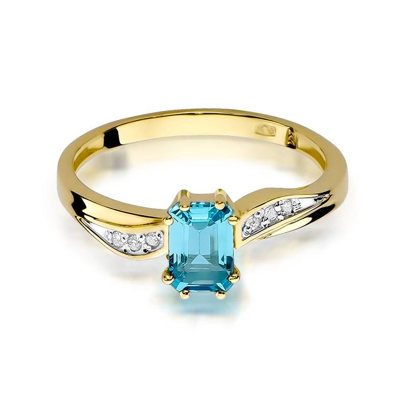 Bague en or avec topaze 0,65 ct et 6 diamants 0,03 ct