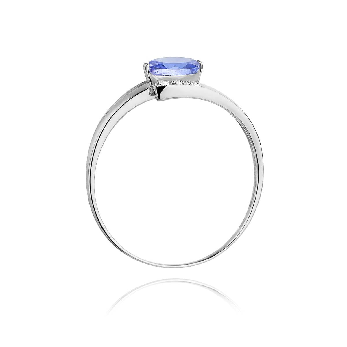 Gold Ring with 0.40 ct Tanzanite and 6 Diamonds 0.05 ct