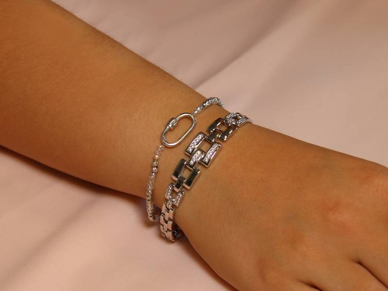 Pulsera con Esferas, Piedras y Elipse