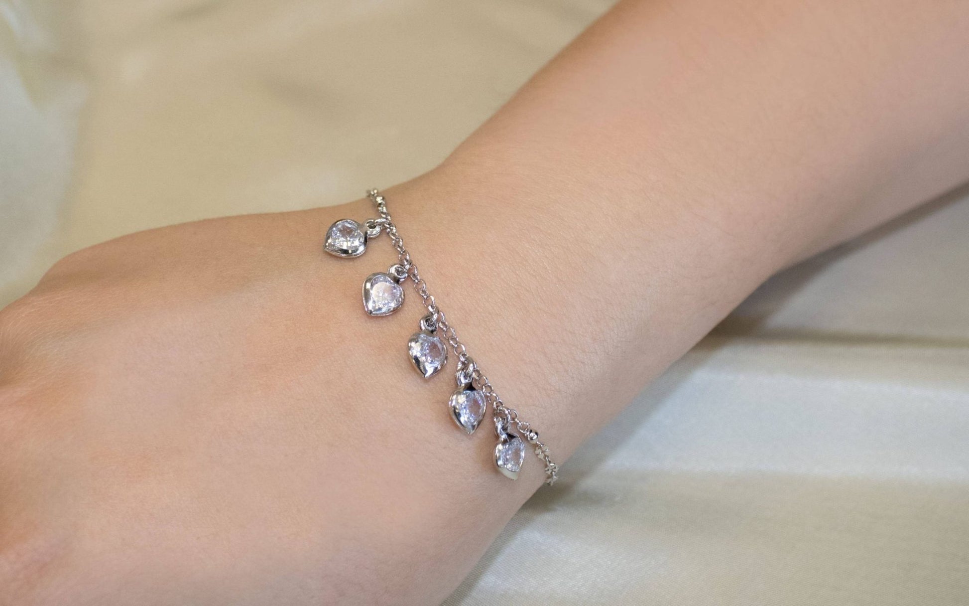 Pulsera Crystal Hearts