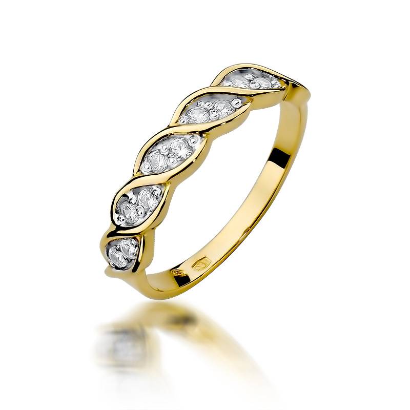 Anillo en Oro Twist con Diamantes