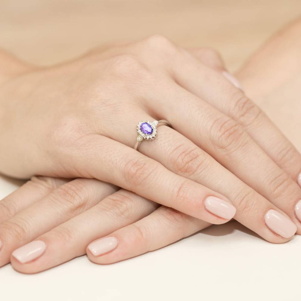 Tanzanite Blur Ring with Hearts