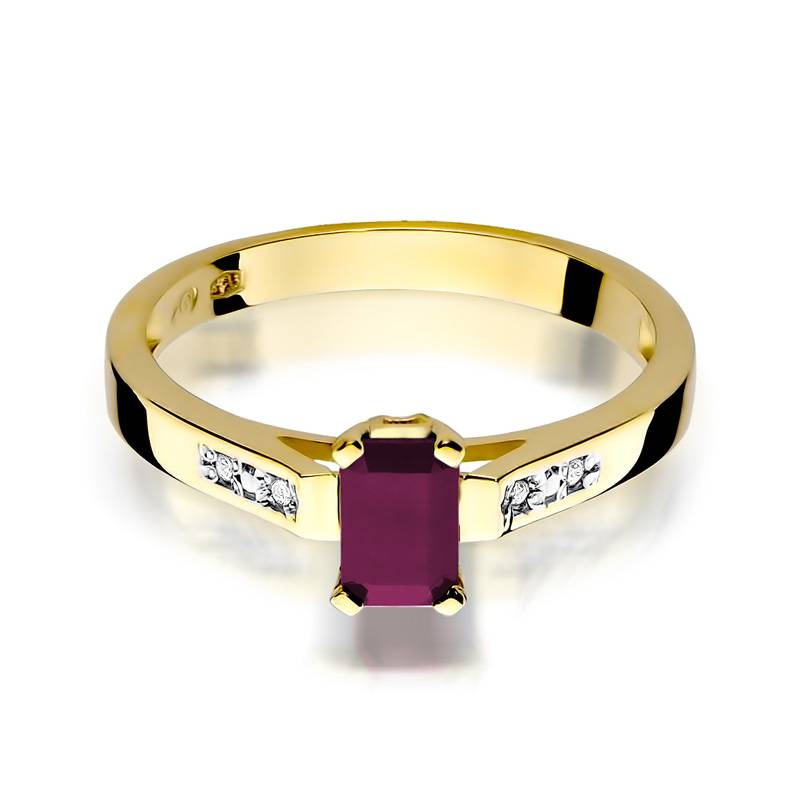 Anello In Oro Mass con Rubino 0,80 ct e 4 Diamanti 0,04 ct