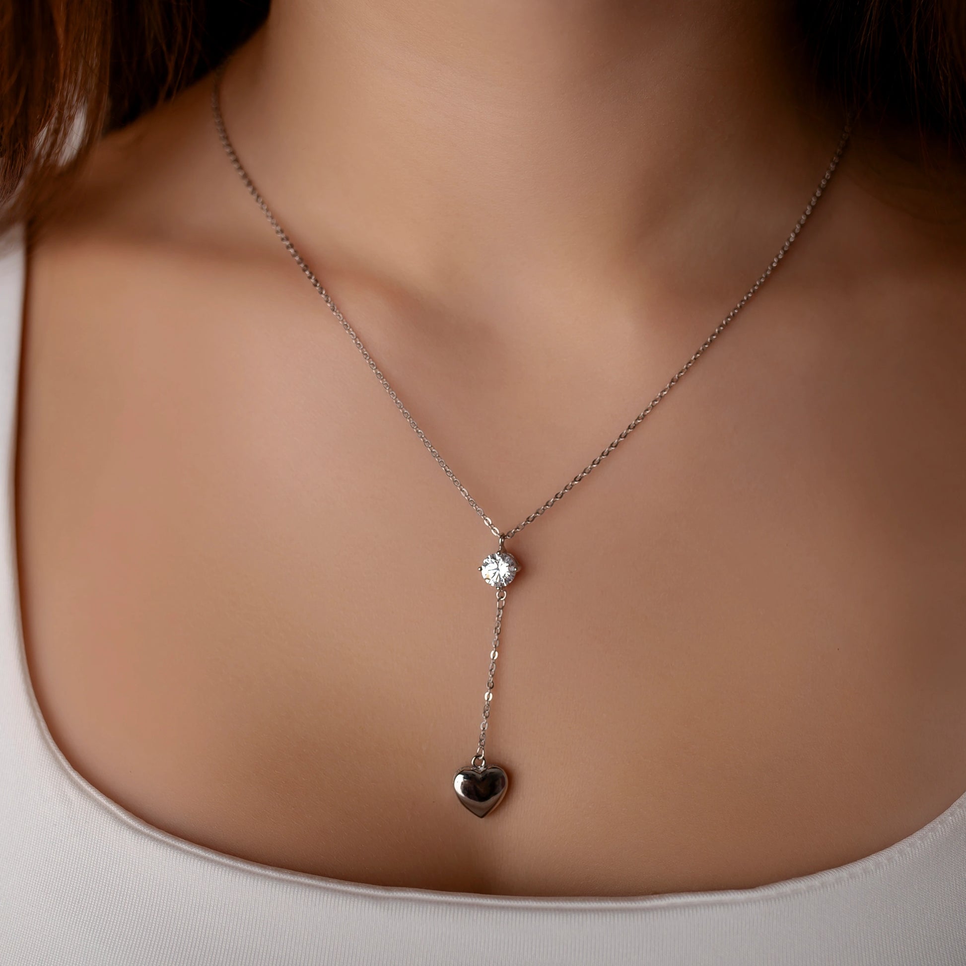 Collier Pendentif Cœur et Point de Lumière
