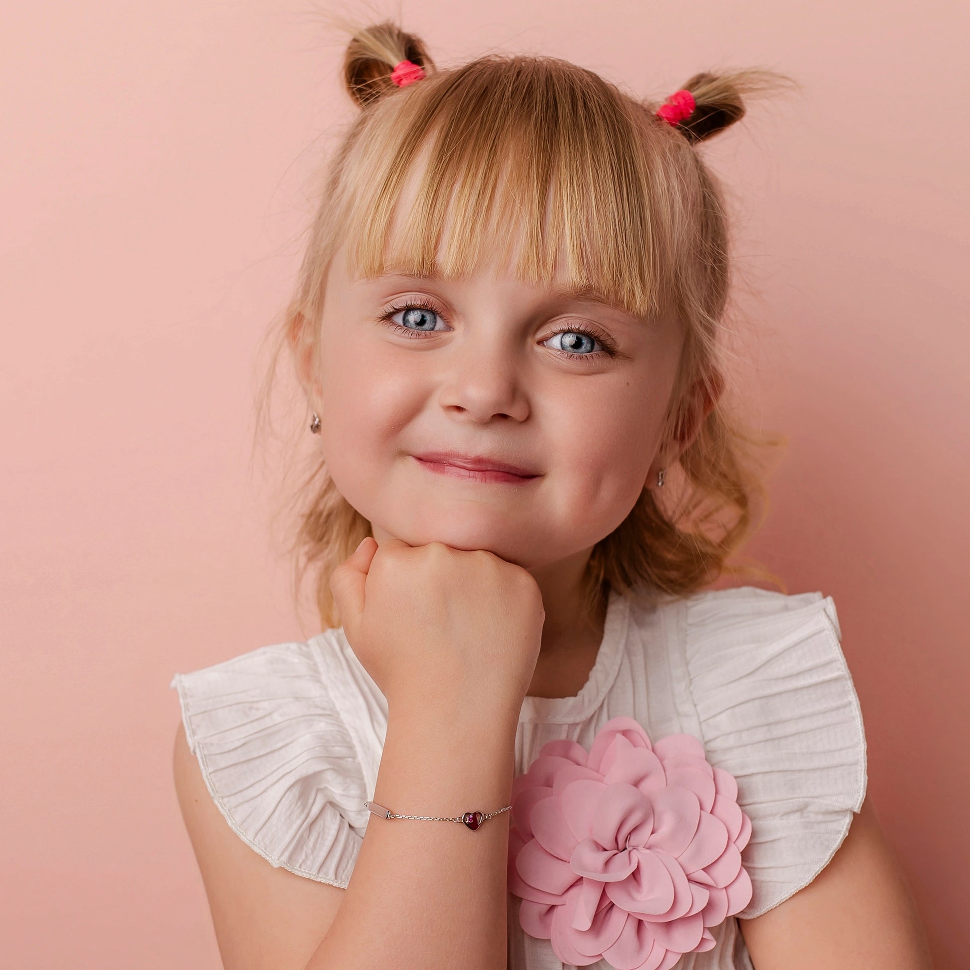 Bracciale in Argento Rodiato con Targa Personalizzabile e Cuoricino con Zircone Fucsia