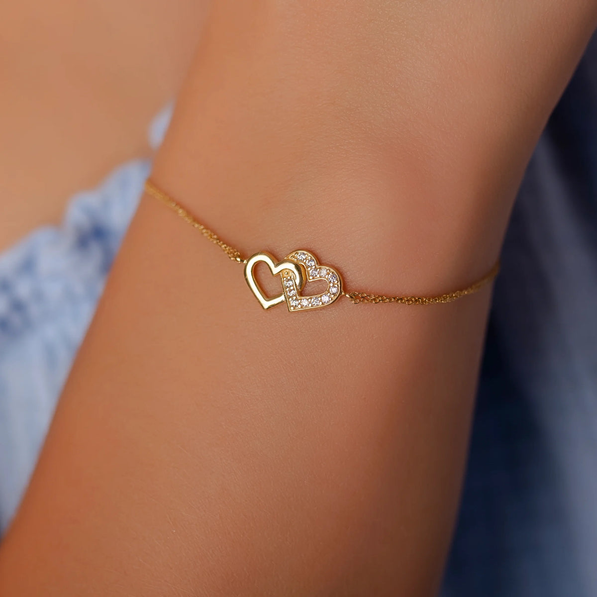 Pulsera de Oro Dos Hilos con Corazón Doble y Strass