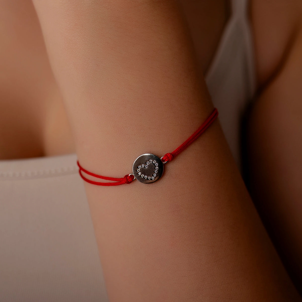 Pulsera de plata con cordón Love