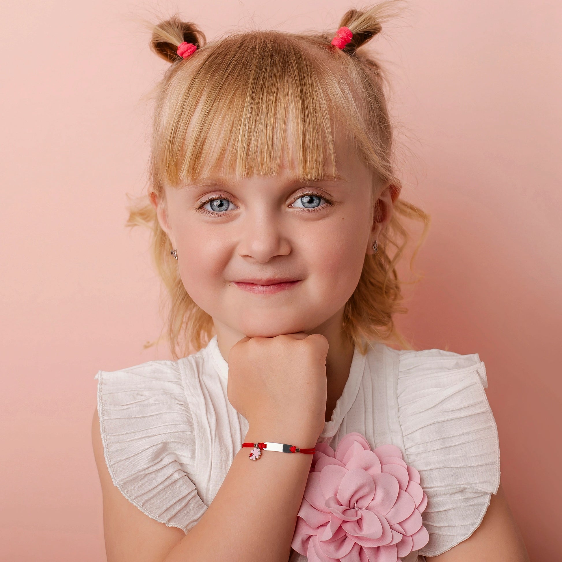 Pulsera de Plata para Niña Cordón Rojo Trébol de Cuatro Hojas