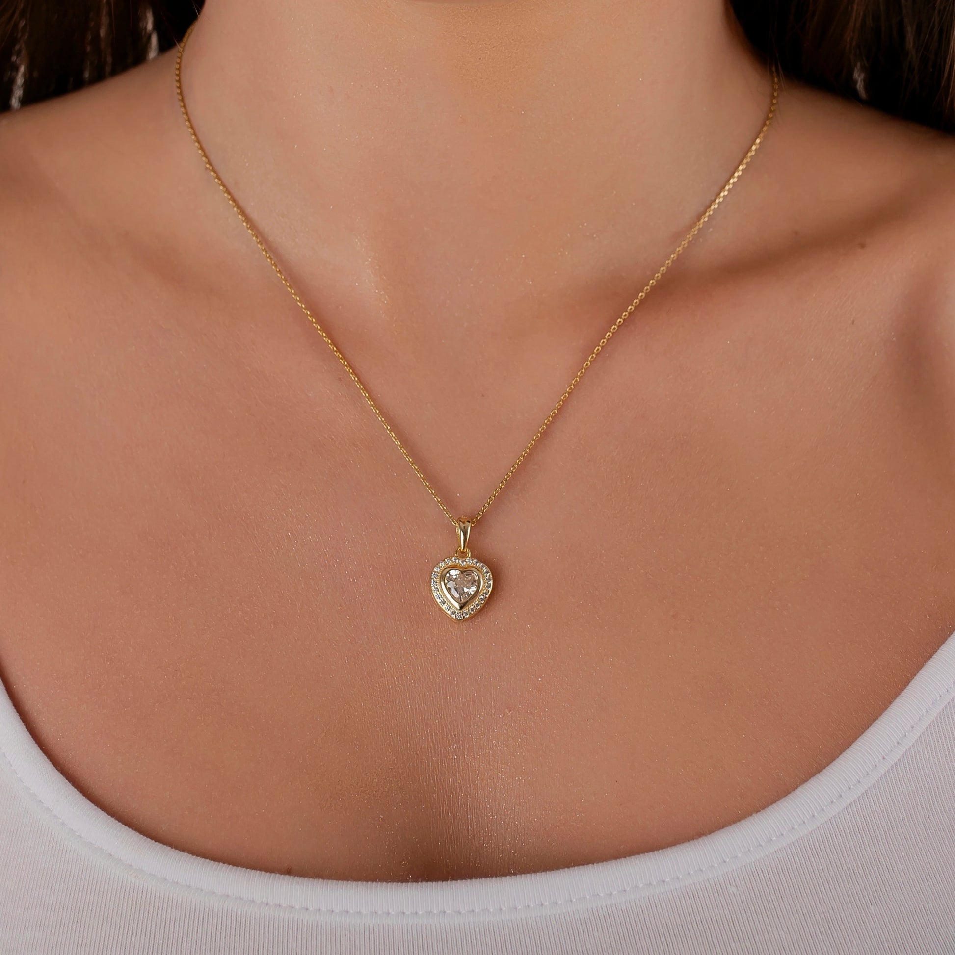 Collana in Argento con Pendente a Cuore Pavè