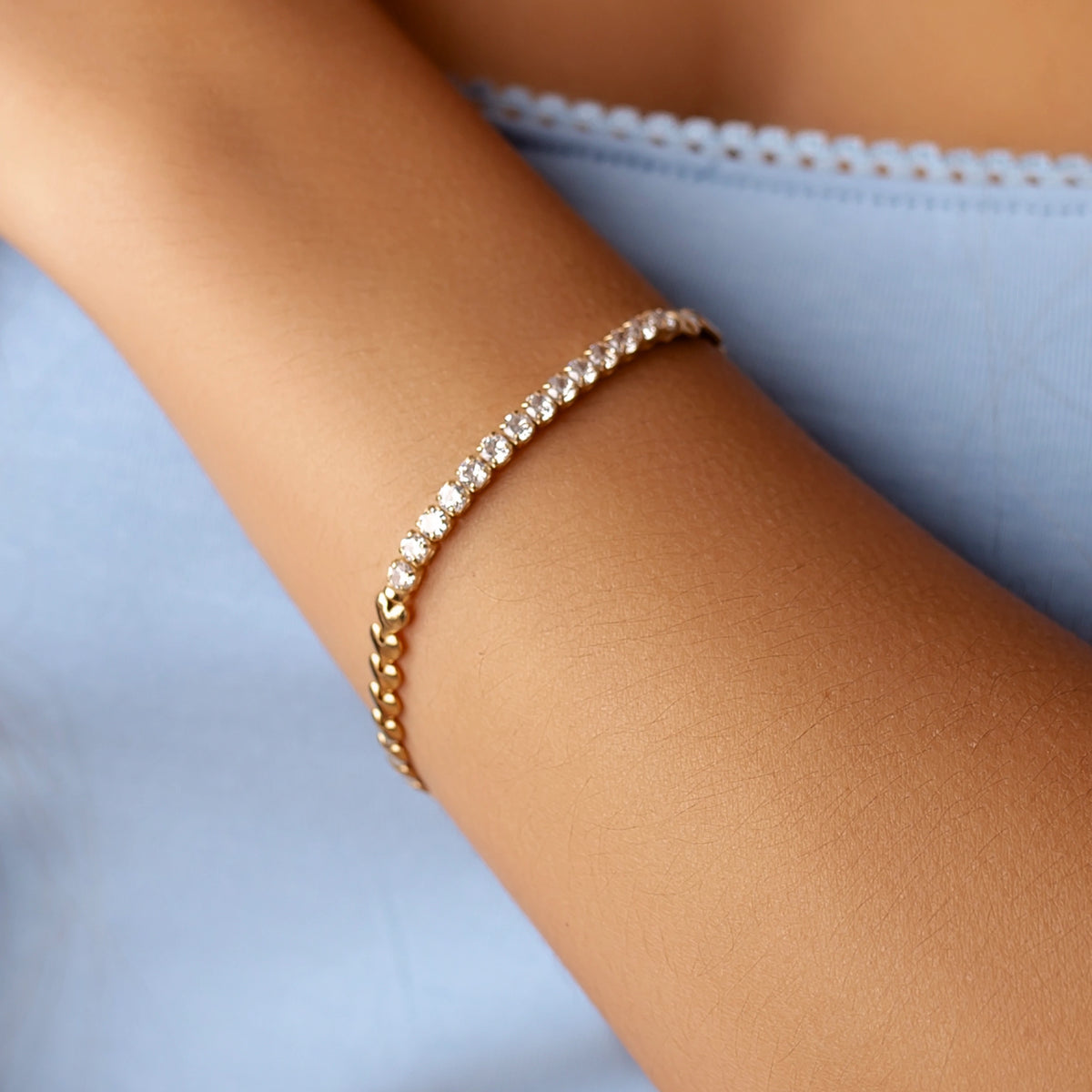Armband Heart Chain mit weißen Zirkonen