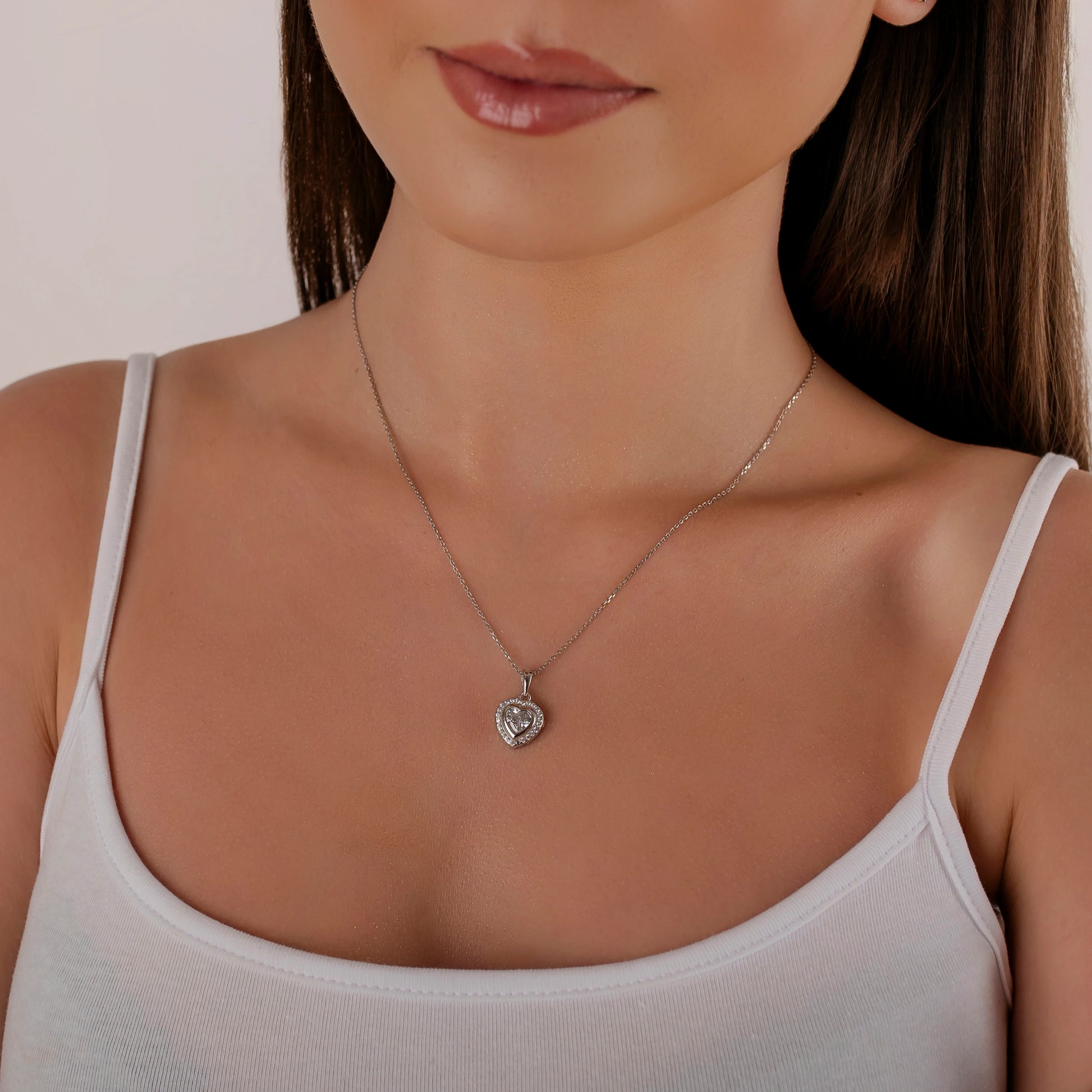 Collana in Argento con Pendente a Cuore Pavè