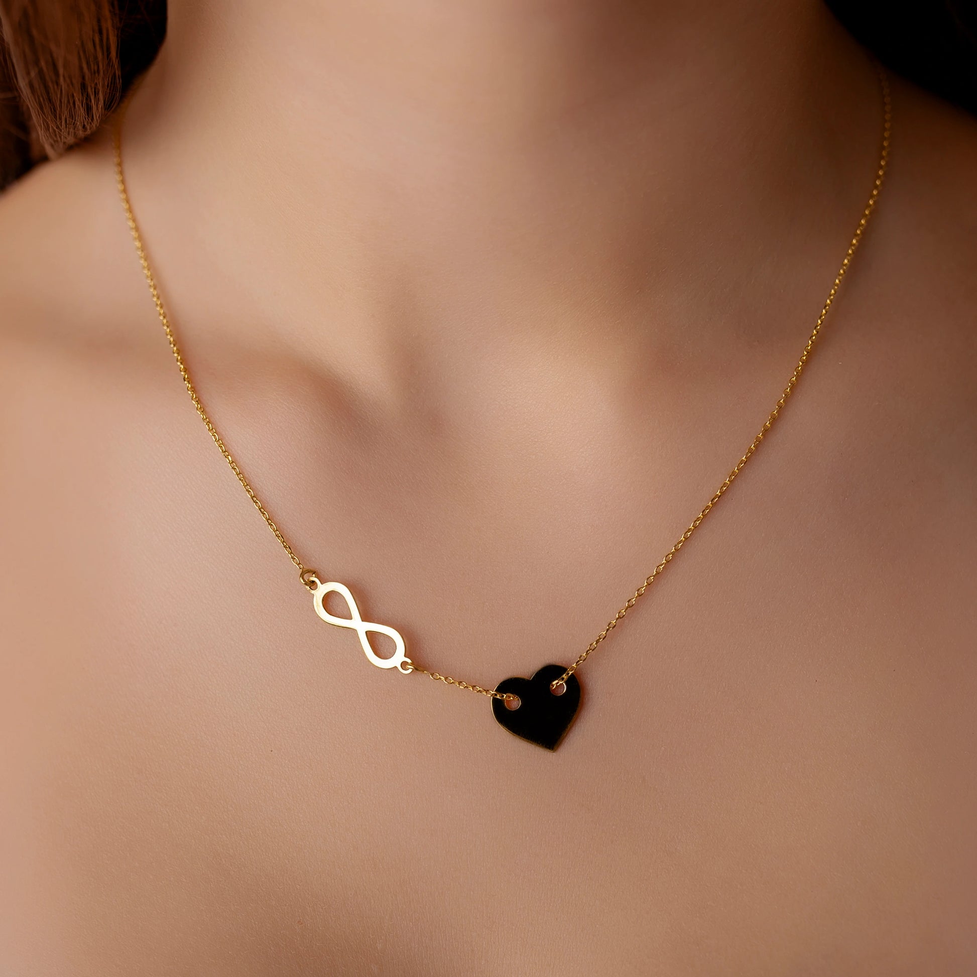 Collier Charm Infini et Cœur