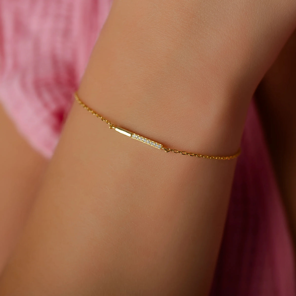 Silberarmband mit Stab und Zirkonia