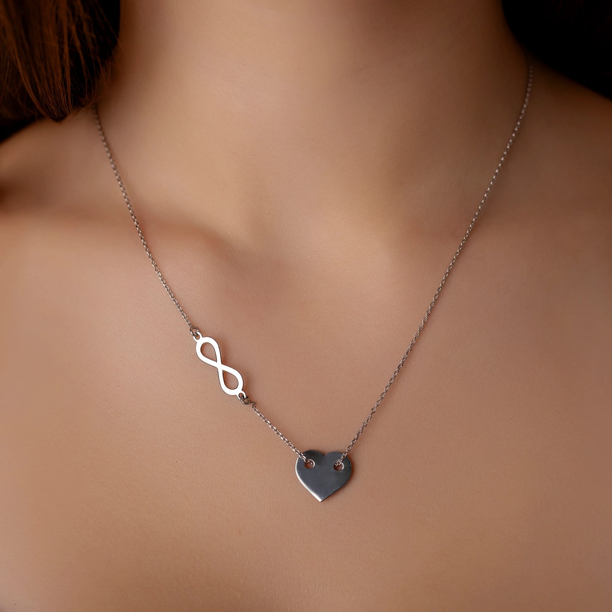 Collier Charm Infini et Cœur