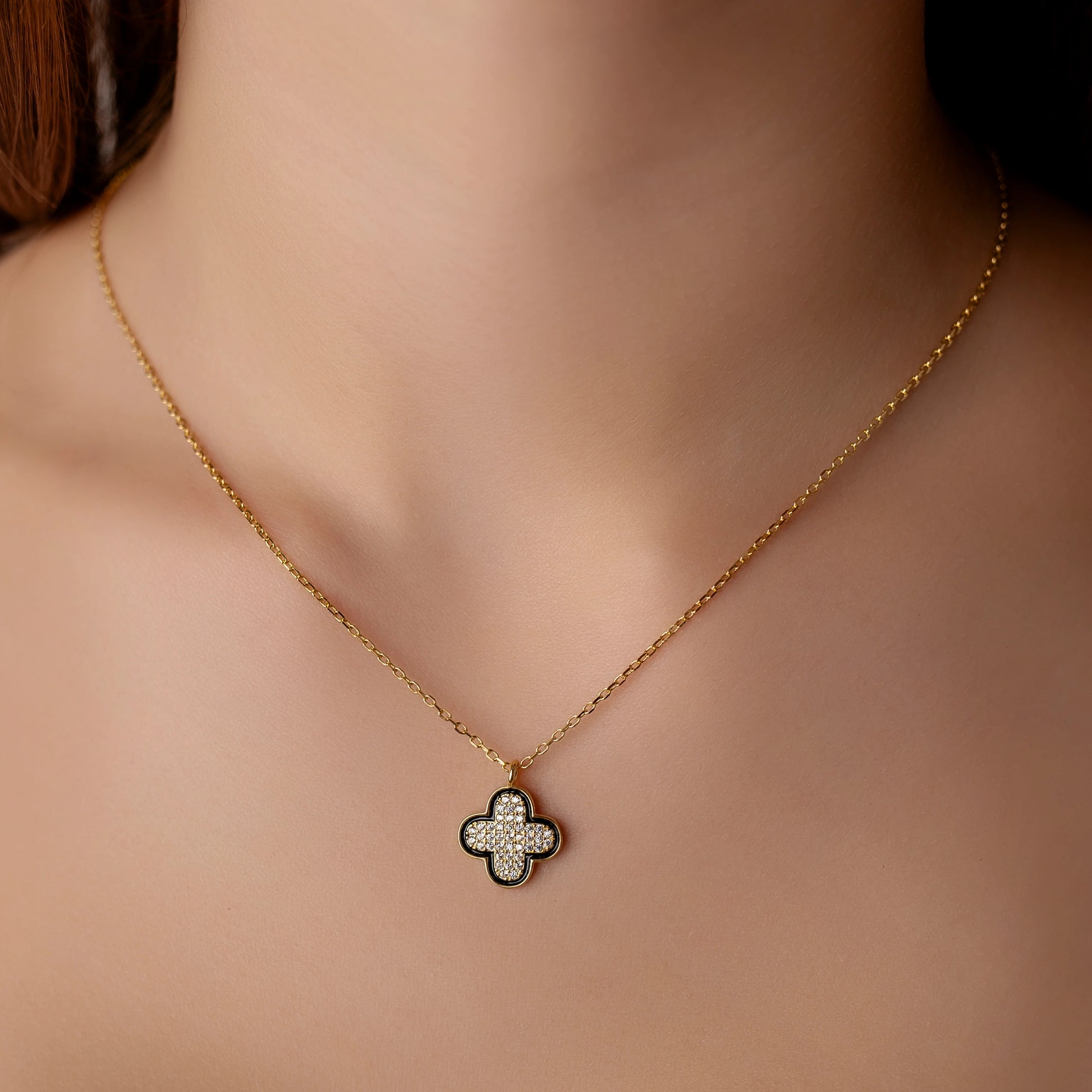 Collana in Argento con Fiore Smaltato