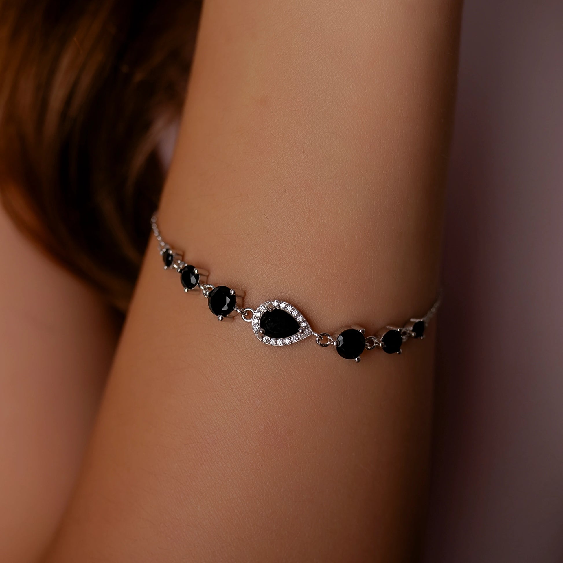 Bracelet Rosée Rhodié avec Zirconiums