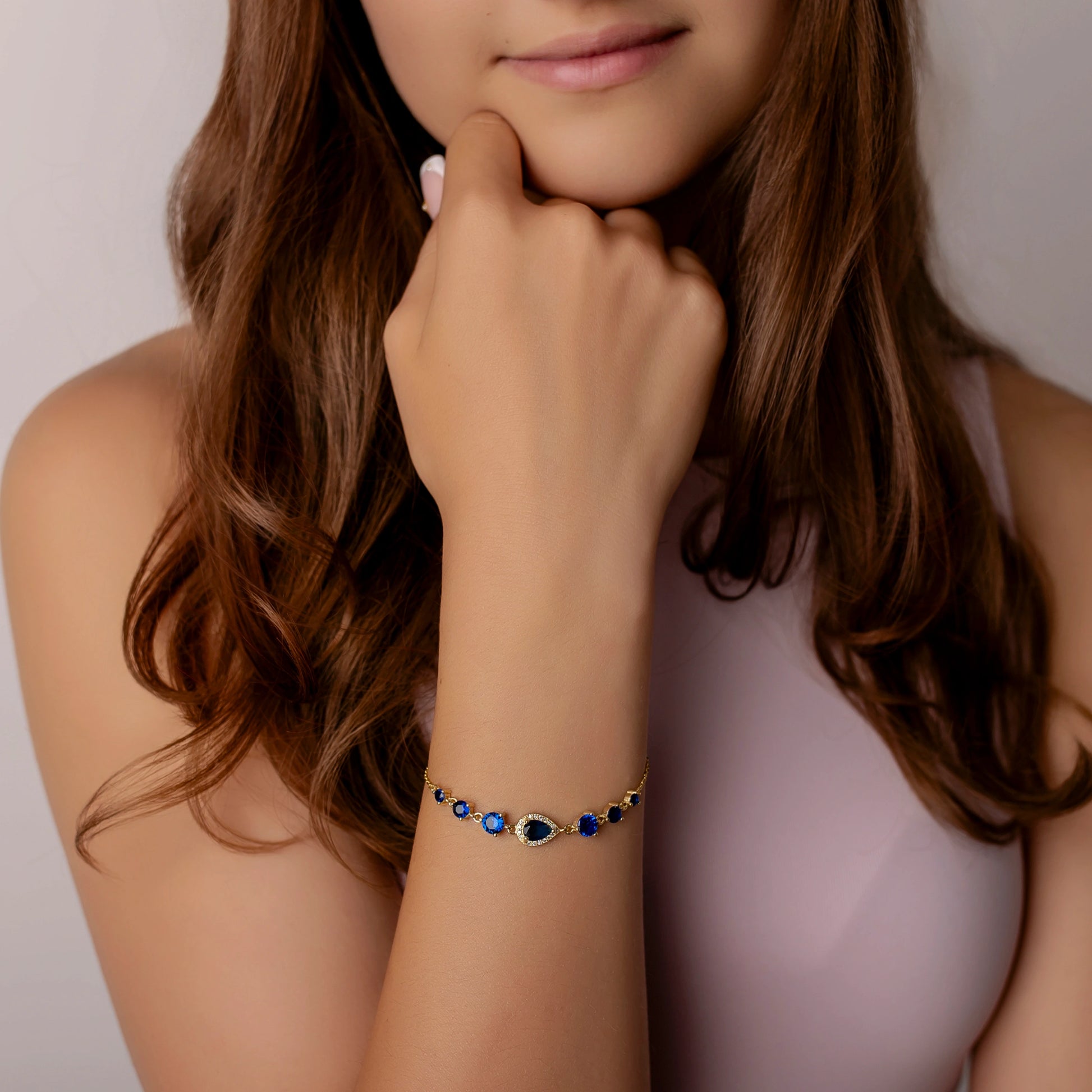 Pulsera Rugiada dorada con circonitas