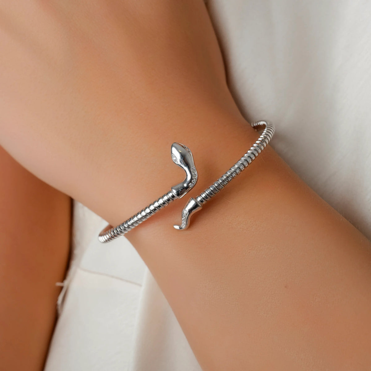 Starres Silberarmband Poison mit Zirkonia