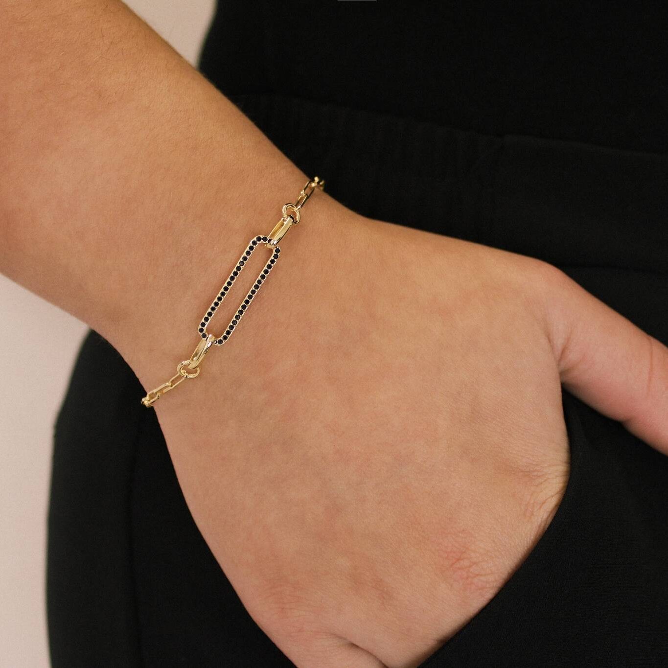 Pulsera Zed Dorada con Circonios