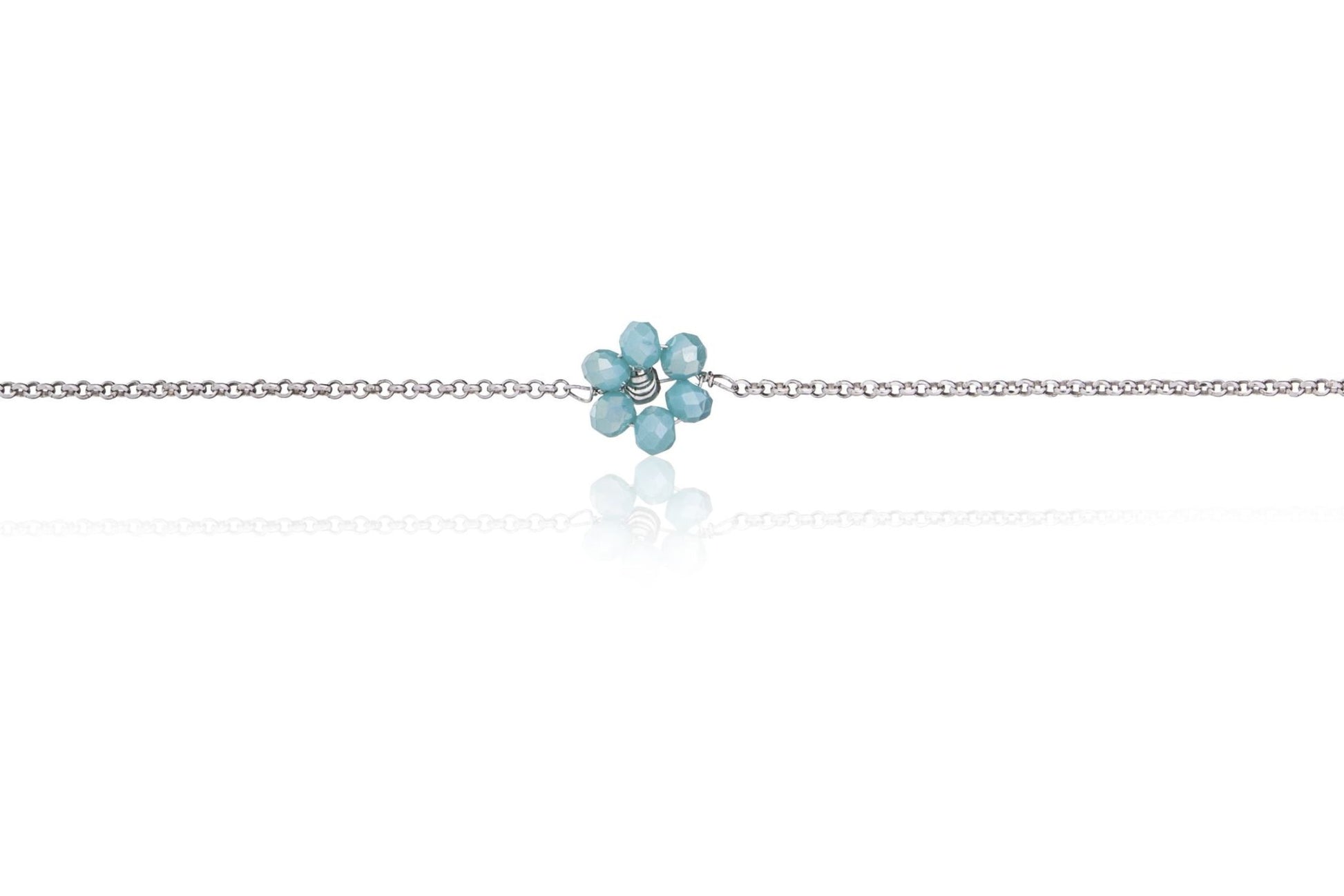 Pulsera rodiada con flor