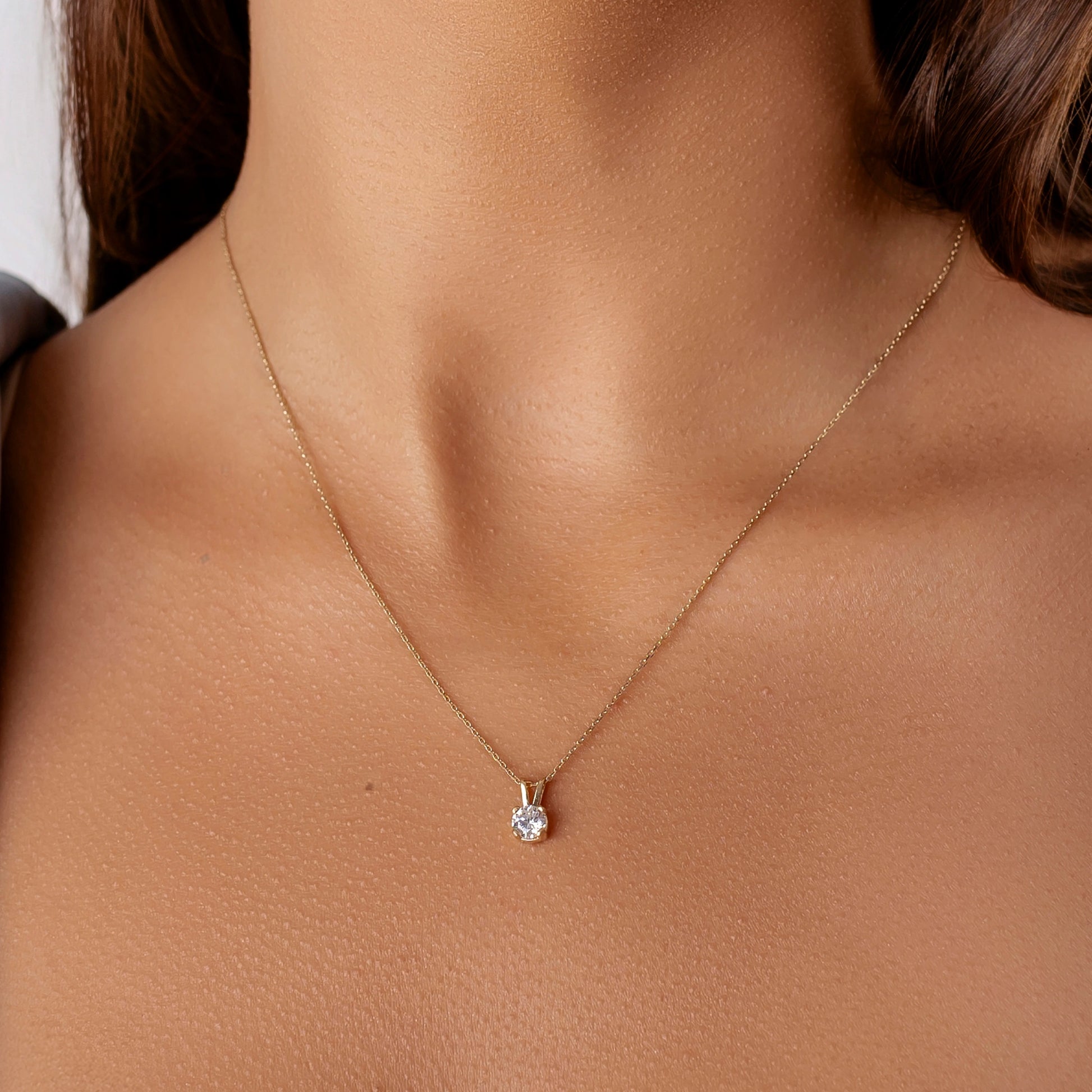 Collier Point de Lumière en Or Classic