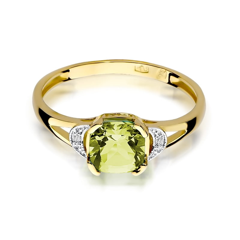 Liora Ring in Gold with Peridot and 2 Diamonds