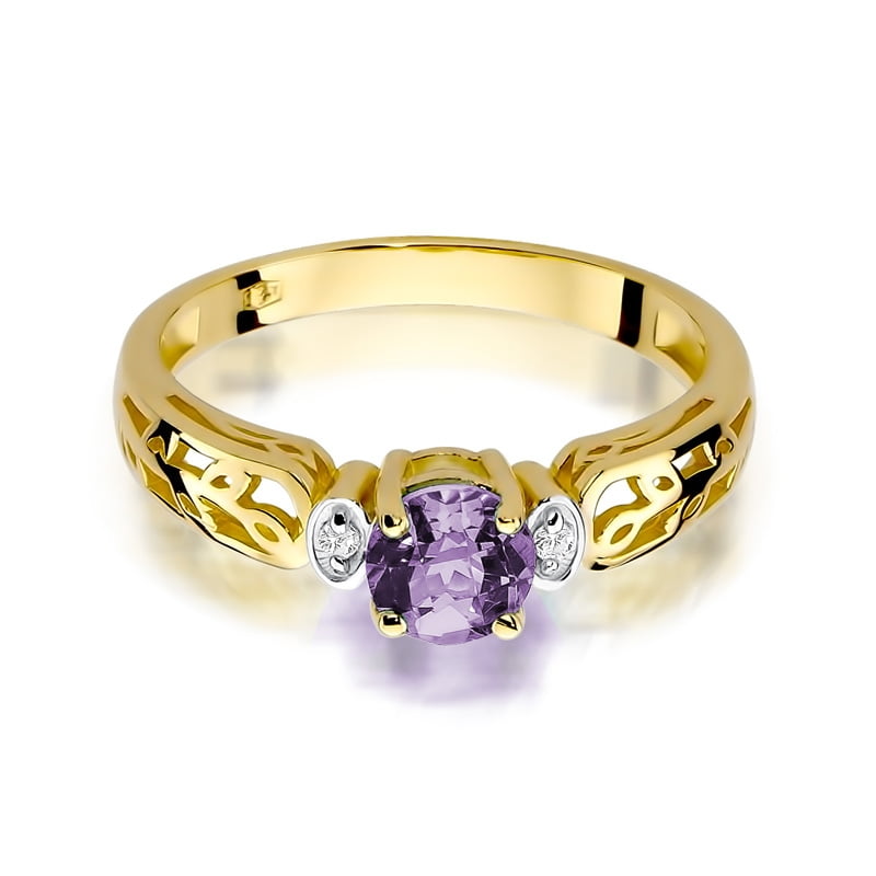 Nyra Ring in Gold with Amethyst and 2 Diamonds