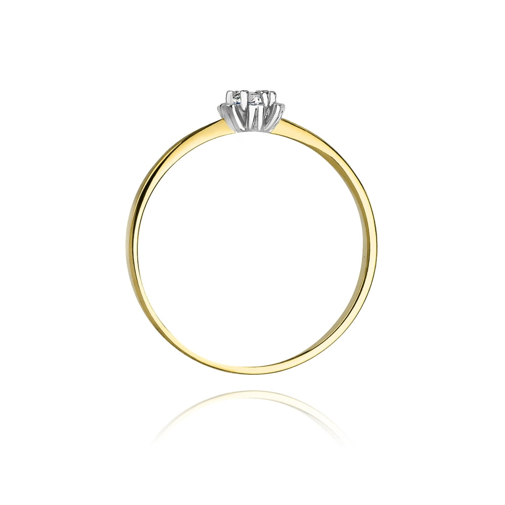 Anillo Lucen en Oro con Diamante dentro de Seis Corazones