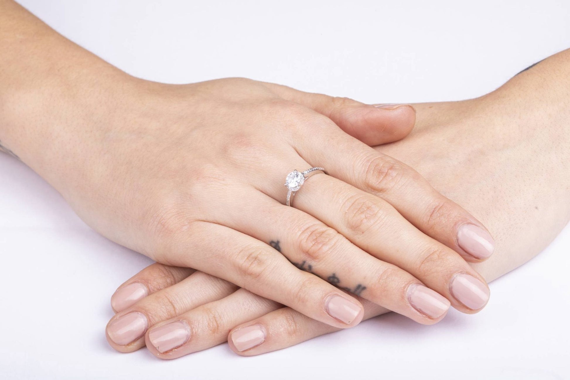 Silver Ring with Zircon on Crown
