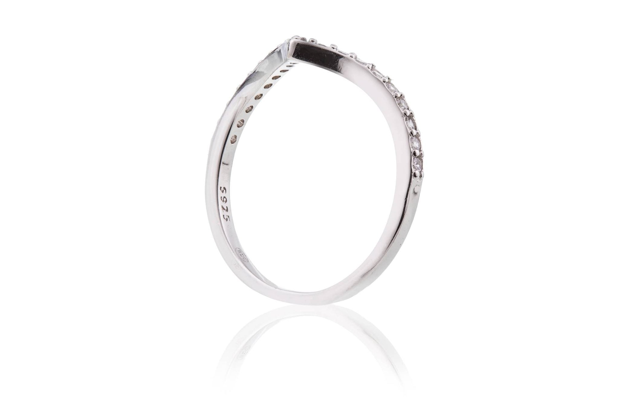 Anillo en Plata Angular