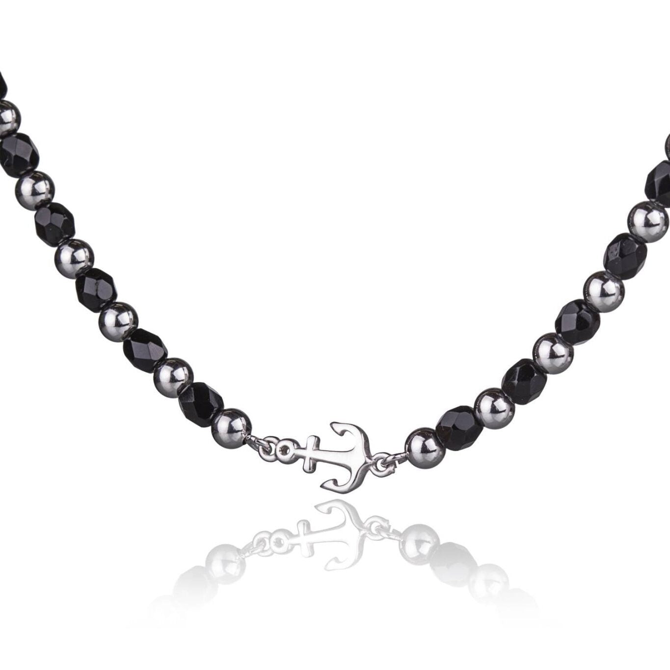Armband mit Kugeln und Steinen mit Anker
