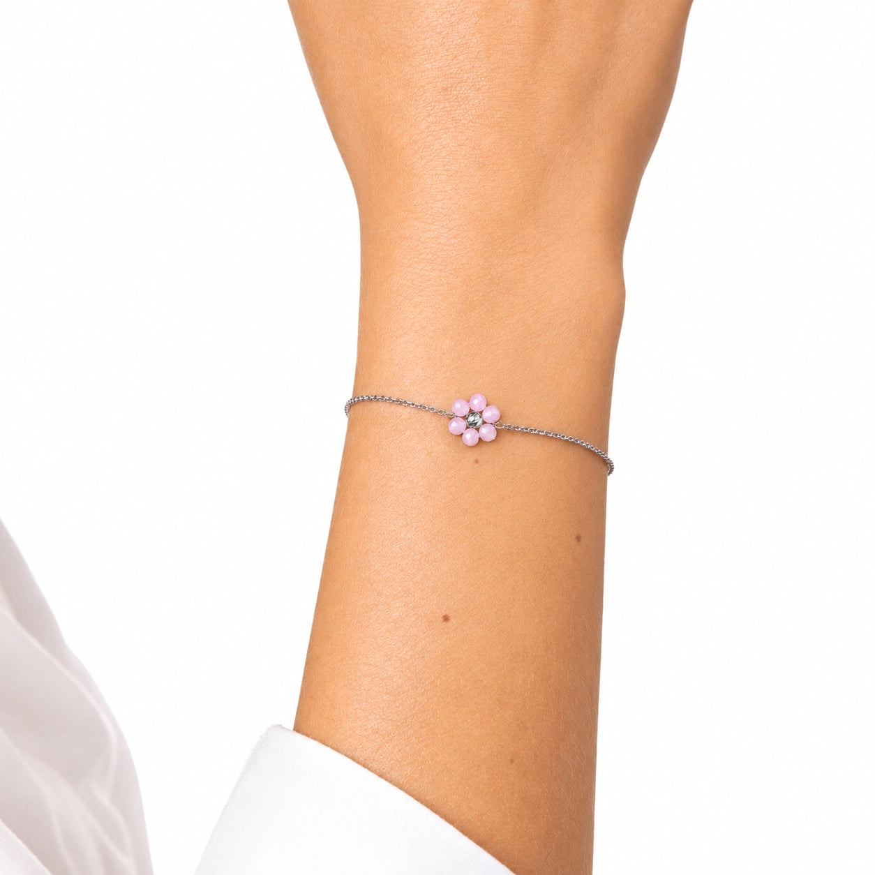 Pulsera rodiada con flor