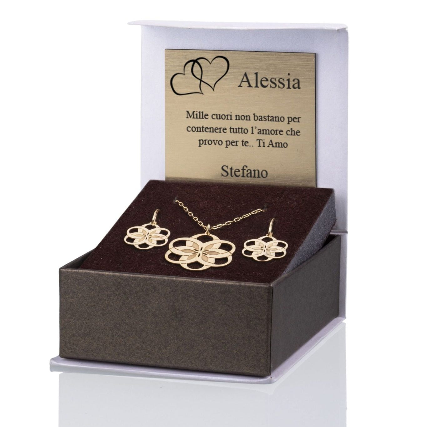 Set with Gold Six-Petal Flower