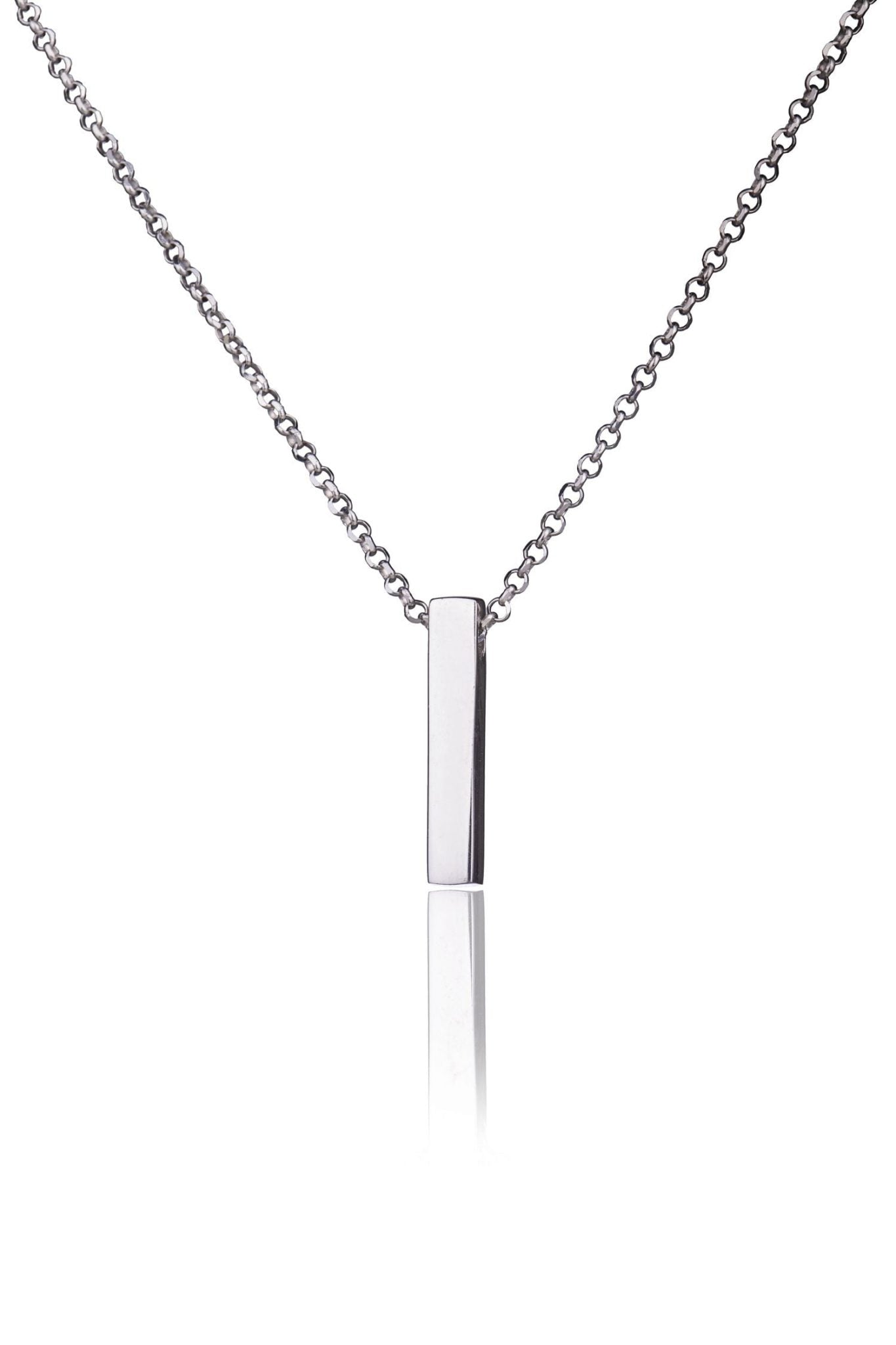 Necklace with Bar in Silver